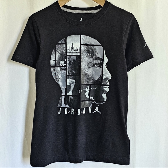 Nike Air Jordan XV Kids Black & White Graphic T-Shirt - Picture 3 of 16